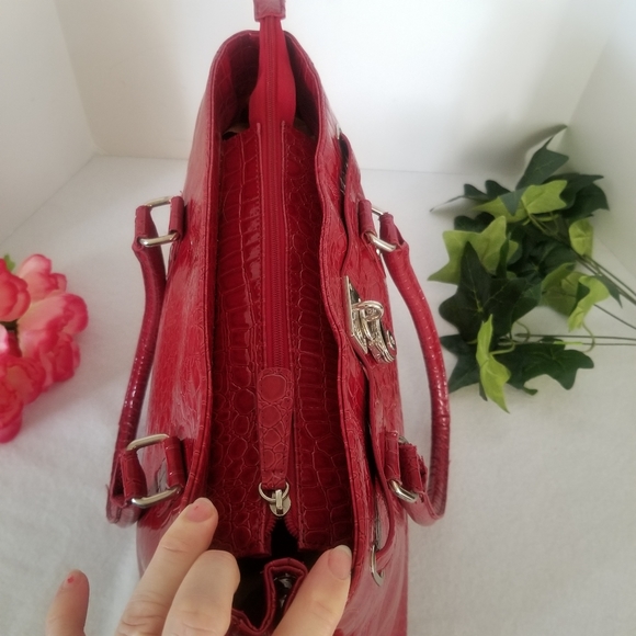 3/$28 NYC Red Tote Bag Croc Faux Leather Design - Picture 7 of 16